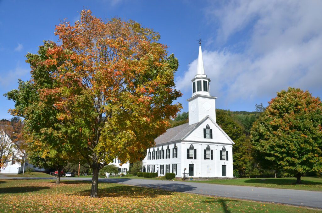 1st congregational church in townshend vermont (photo credit: Linda Carlsen Sperry, Wikimedia Commons)
