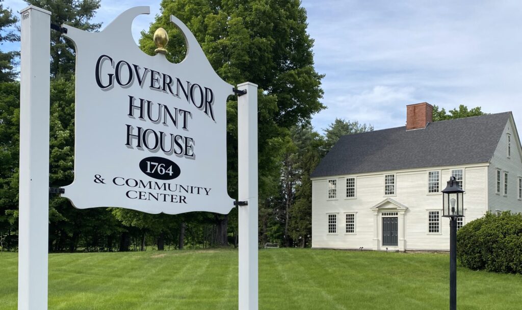 governor hunt house and community center in vernon vermont